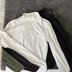 Set of Women's Long Sleeve Turtleneck Top - White, Black, and Green